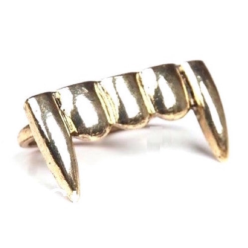 Devil Teeth Two-Finger Ring