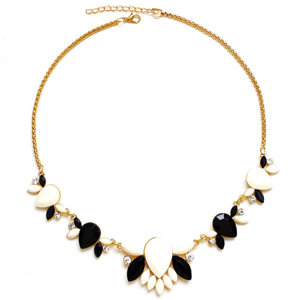 Petaled Flower Choker Necklace