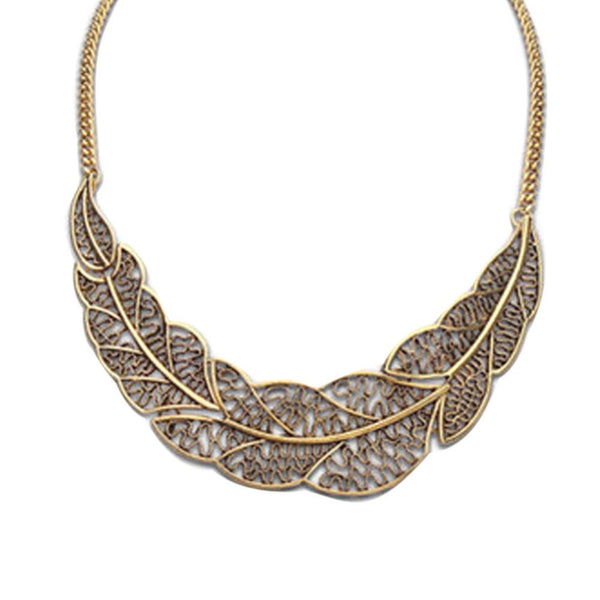 Hollow Leaf Necklace