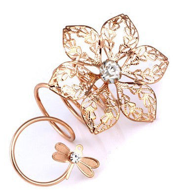 Dragonfly on Flower Ring